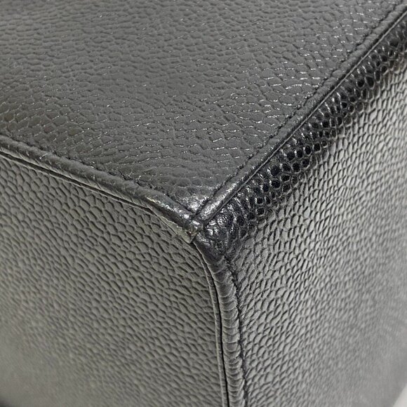 CHANEL Black Logo Bag - Picture 4 of 15